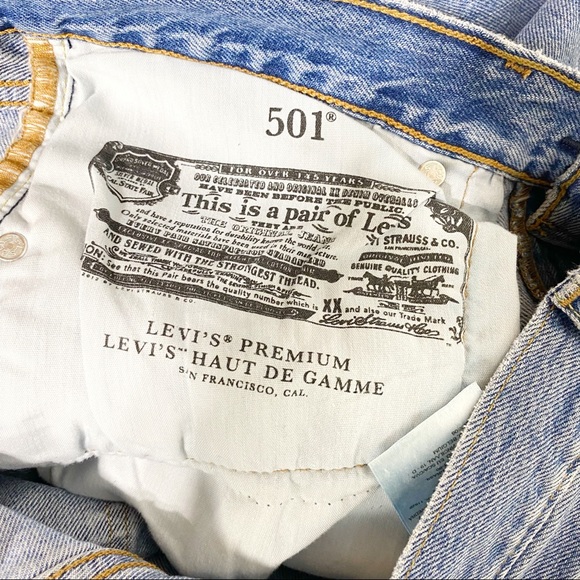 NEW Levi’s Premium Original 501 Fit Button Fly Crop Straight Leg Jeans 30/26 - Picture 6 of 7